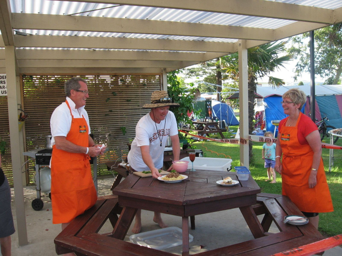 Food & Drinks, Mercury Bay Holiday Park, Thames-Coromandel