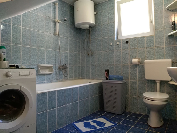 Bathroom 4, Apartments Jovanovic
