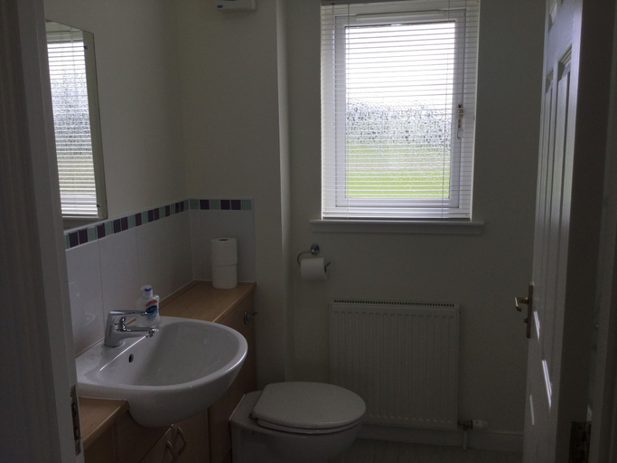 Bathroom 3, Inverness Apartments - Morning Field, Highland
