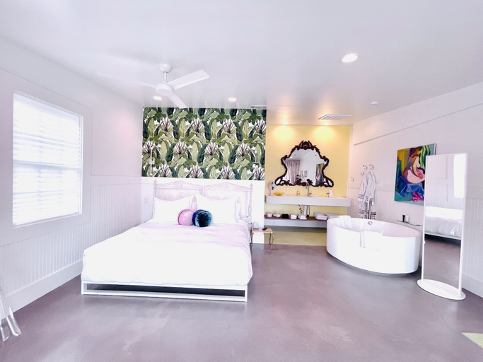 Bedroom 3, The Frenchie, Fayette