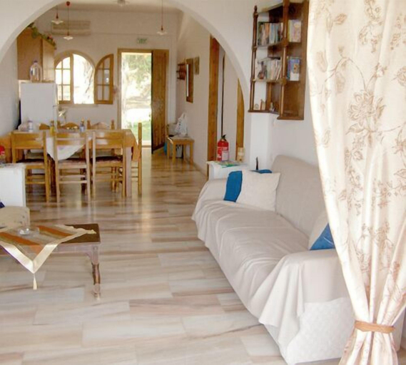Bedroom 3, Ipsia Apartments, Ionian Islands