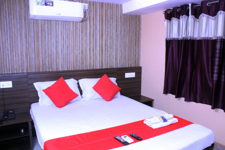 Bedroom 3, Hotel Galaxy Inn, Barddhaman