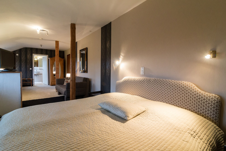 Bedroom 4, Thermen Hotel Bad Soden am Taunus, Main-Taunus-Kreis