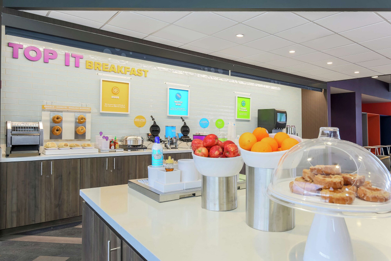 Food & Drinks 5, Tru By Hilton Amarillo West, Potter