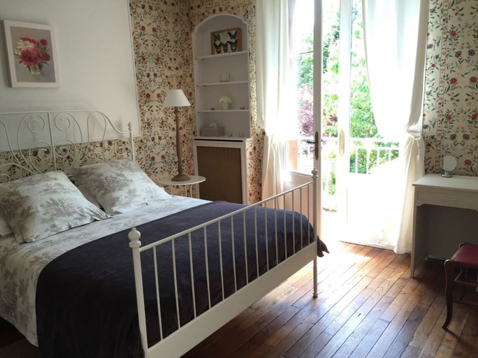 Bedroom 4, Loire Valley Medieval Getaway, Indre-et-Loire