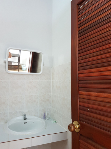 Bathroom 4, Visit Natural Detox Resort, Ko Samui