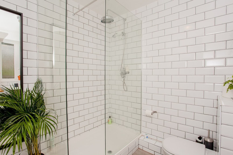 Bathroom, Modern Central 1 Bed in Clerkenwell - sleeps 4, London