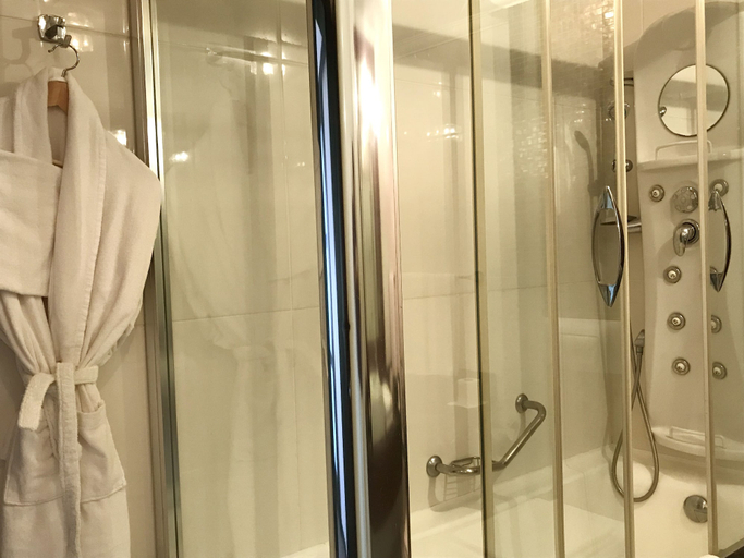 Bathroom 5, Surmeli Istanbul Hotel, Beşiktaş
