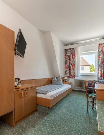 Bedroom 2, Hotel Kniestedter Hof, Salzgitter