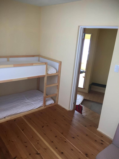 Bedroom 5, Organic Guesthouse & Cafe OHANA - Hostel, Imabari