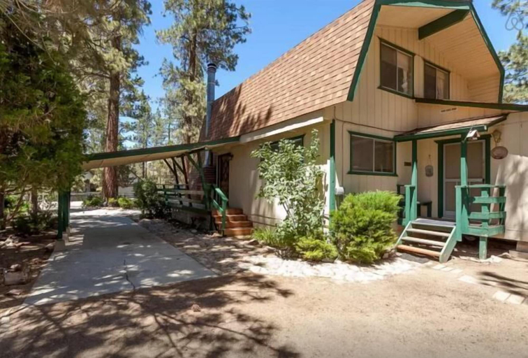 Exterior & Views 2, Big Bear's Lair Home, San Bernardino