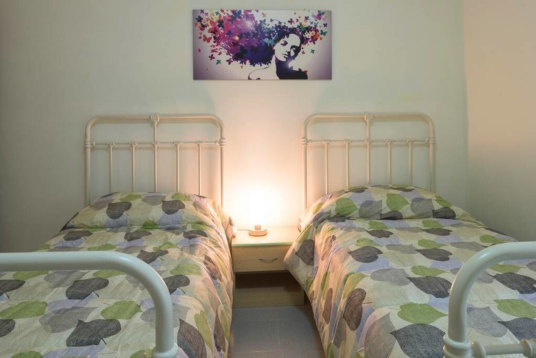 Bedroom 5, Casa Claudia, Macerata