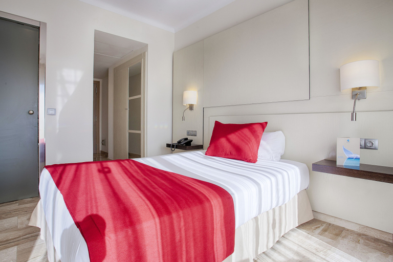 Bedroom 3, Grupotel Montecarlo, Baleares