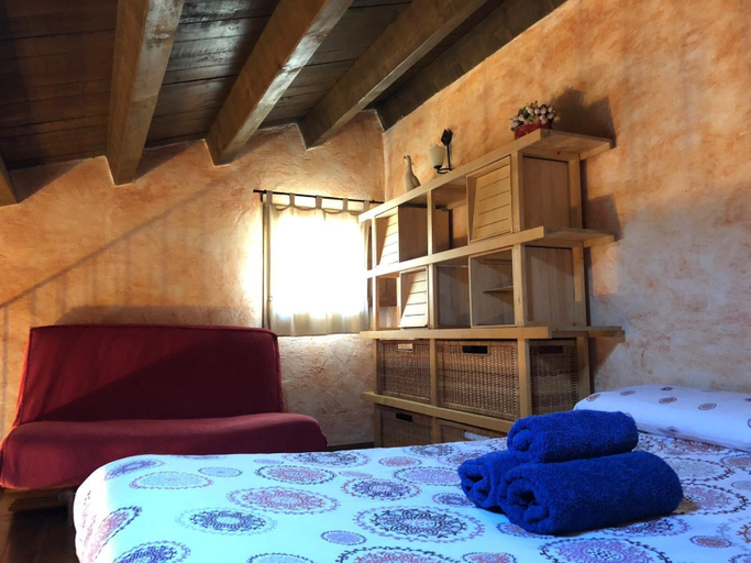 Bedroom 2, Apartaments l'Alzina Tavertet, Barcelona
