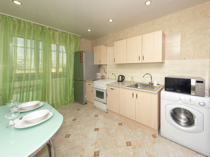 Others 4, Apartment on Bratyev Zhabrovykh 7, Tula