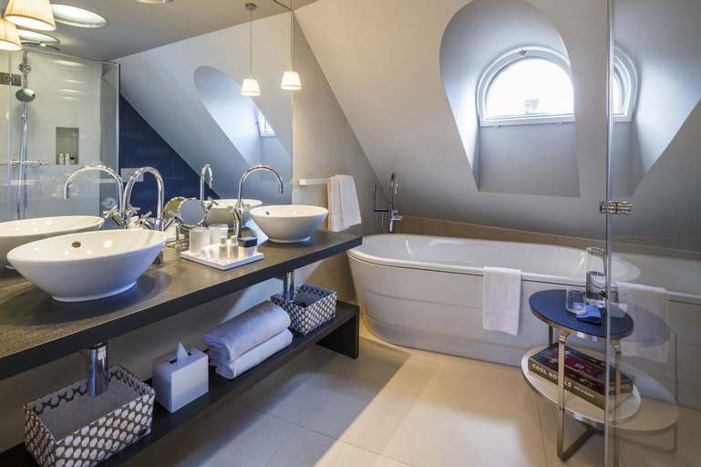 Bedroom 4, Hotel Seehof, Zürich