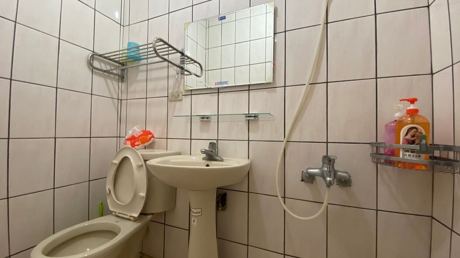 Bathroom 4, Feng Ya Yue Zhu B&B, Hsinchu County