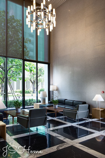 City Park Luxury Home, Khlong Toey