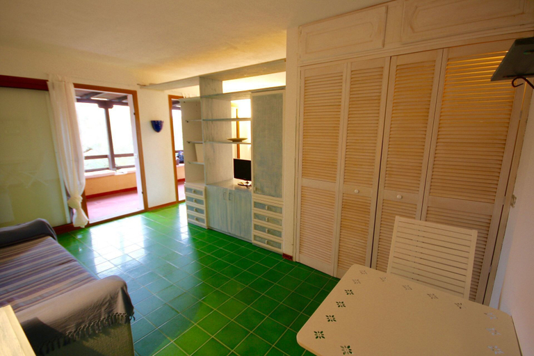 Others 5, Casa Carla, Olbia-Tempio