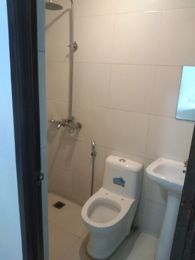 Bathroom 4, Nice Hotel Pasig, Pasig City