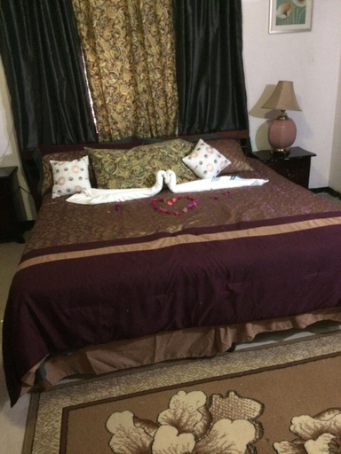 Bedroom 3, Hi Thatcher Villa
