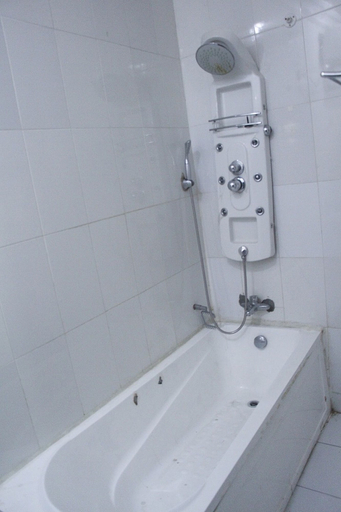 Bathroom 3, Banex Apartments, Shomolu