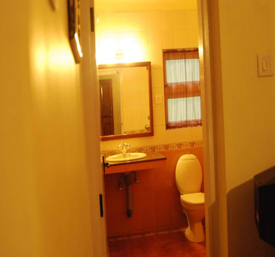 Bathroom 3, Bella Vista Stay, The Nilgiris