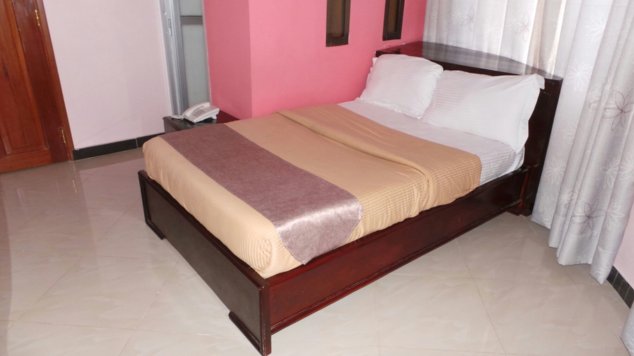 Bedroom 3, Fahari Hotel, Kinondoni