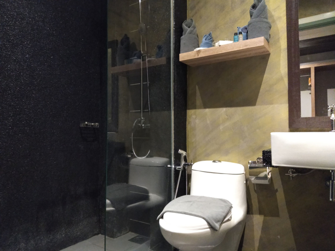 Bathroom 3, The Royale Chenang Resort, Langkawi