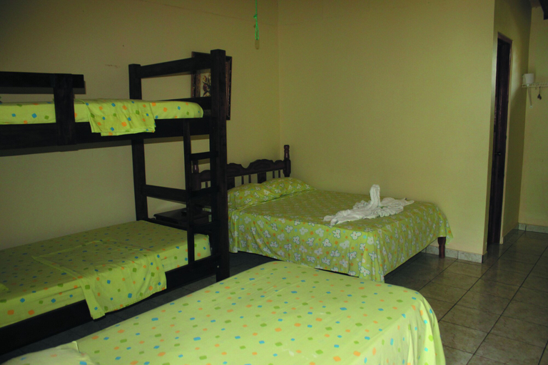 Bedroom 2, Loma Real Hotel and Hot Springs, San Carlos
