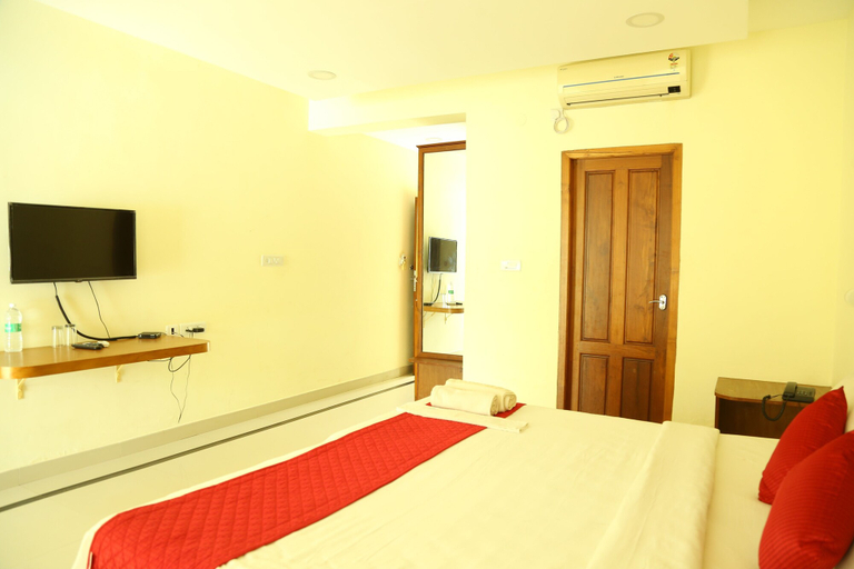 Bedroom 3, Travancore Island Resort, Thiruvananthapuram