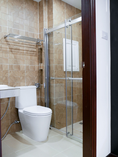 Bathroom 4, Porpiang Hotel, Muang Nakhon Phanom