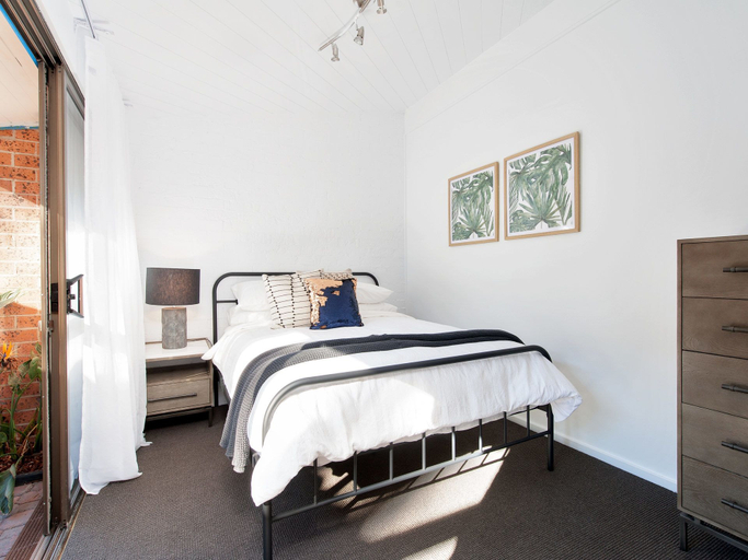 Bedroom 2, Sandy Point Road, 51, Port Stephens