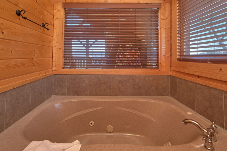 Bathroom 3, I Can Only Imagine - One Bedroom Cabin, Sevier