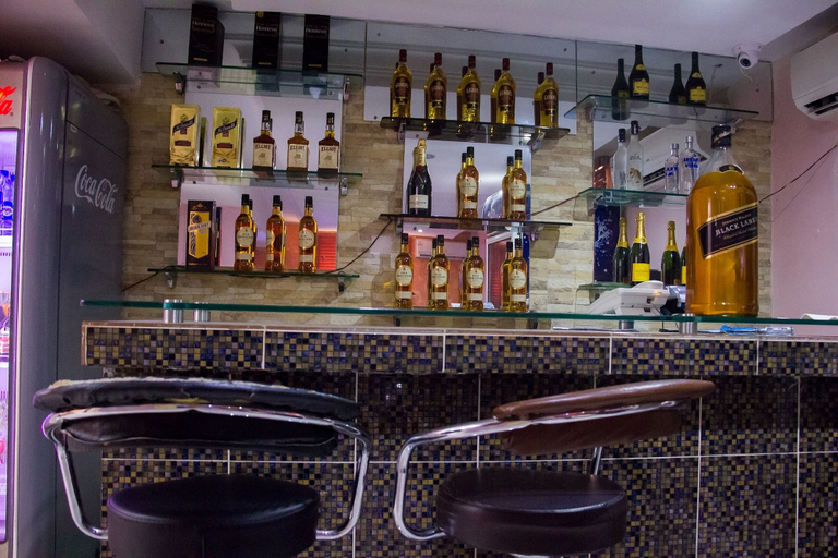 Food & Drinks 5, Folade Hotel, Apapa