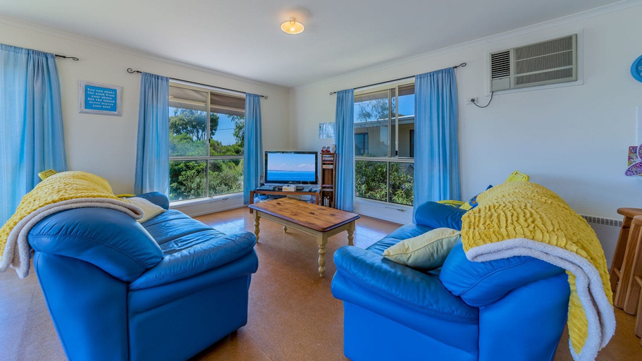12 Aloha Ventnor Beach House, Bass Coast  - Phillip Is.