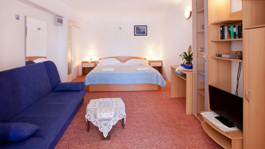 Bedroom 2, Apartments Kiki, Dubrovnik