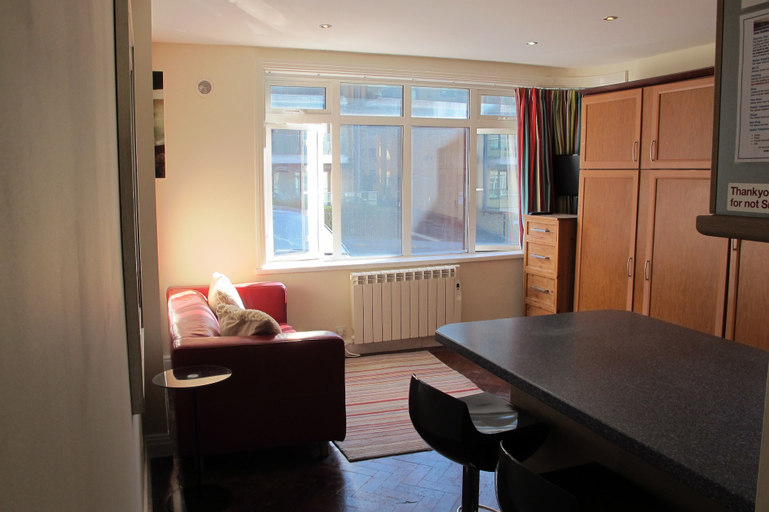 Others 5, Iona Holiday Flat, Bournemouth