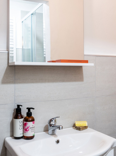 Others 4, Asso Master Guest apartment, Milano