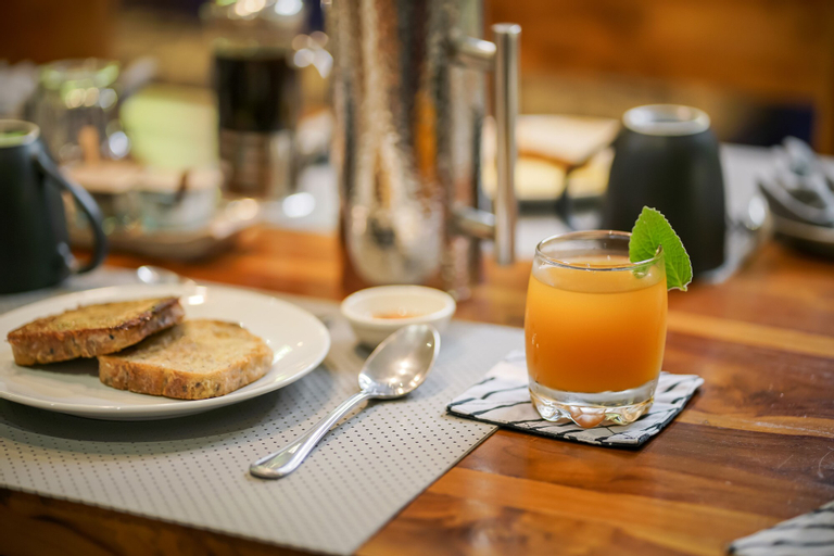 Food & Drinks 6