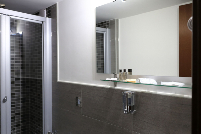 Bathroom 5, Mirko Luxury Inn, Rome