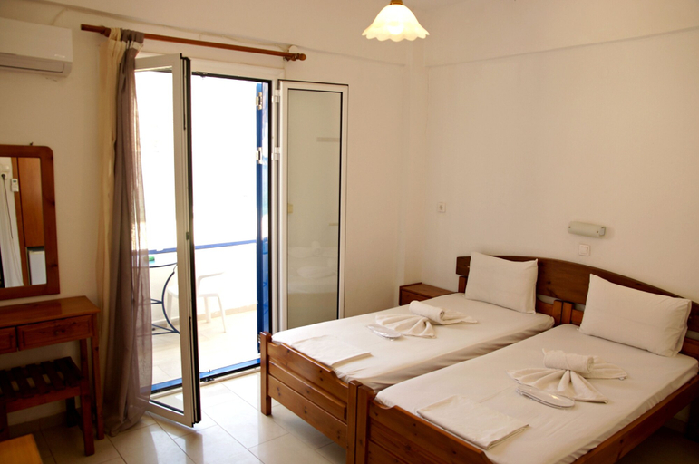 Bedroom 5, Madares Hotel, Crete