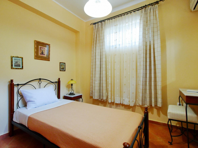 Bedroom 5, Villa Artemis in Vrises, Crete