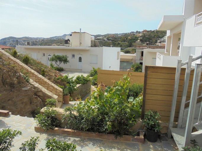 Others 5, Yannis Residences, Crete