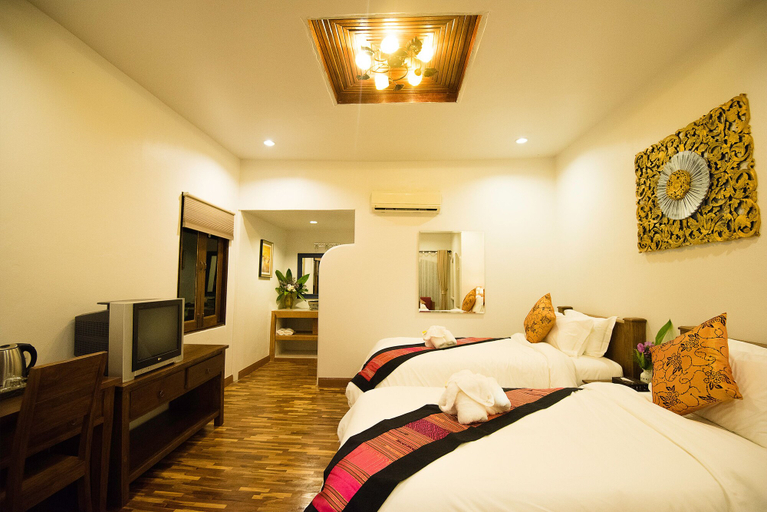 Bedroom 4, E-outfitting Pai Resort, Pai