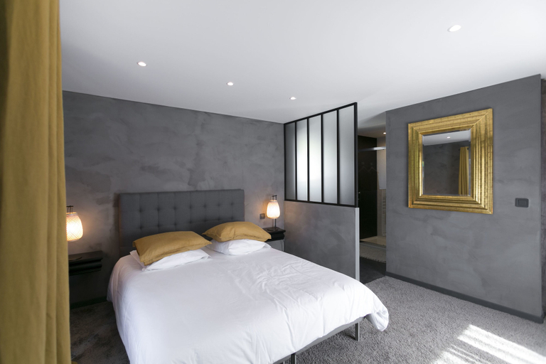 Bedroom 4, Le Presbytère de Thiverval, Yvelines