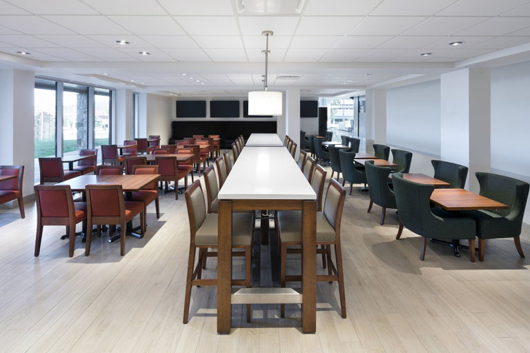 Food & Drinks 5, OTL Gouverneur Sherbrooke, La Région-Sherbrookoise