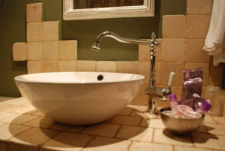 Bathroom 4, Posada La Corralada, Cantabria