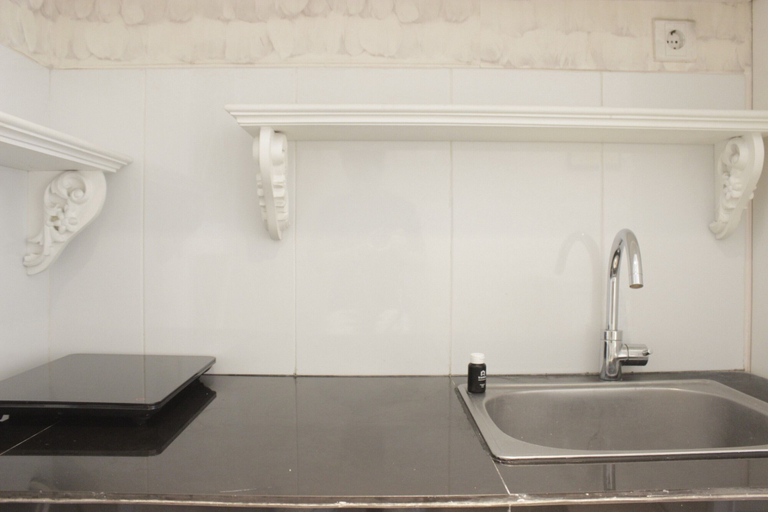 Others 5, Elegant & Stylish Studio At Gateway Pasteur Apartment, Bandung