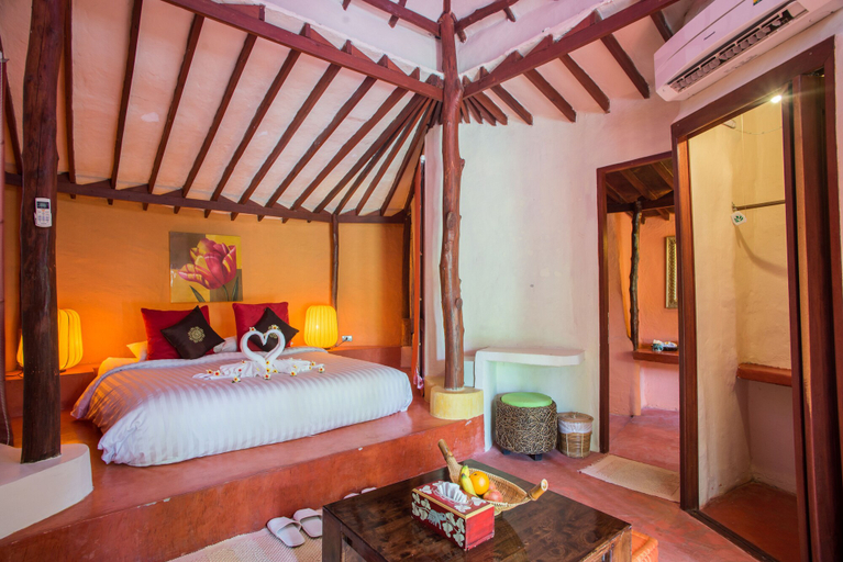 Bedroom 2, B52 Beach Resort, Ko Phangan